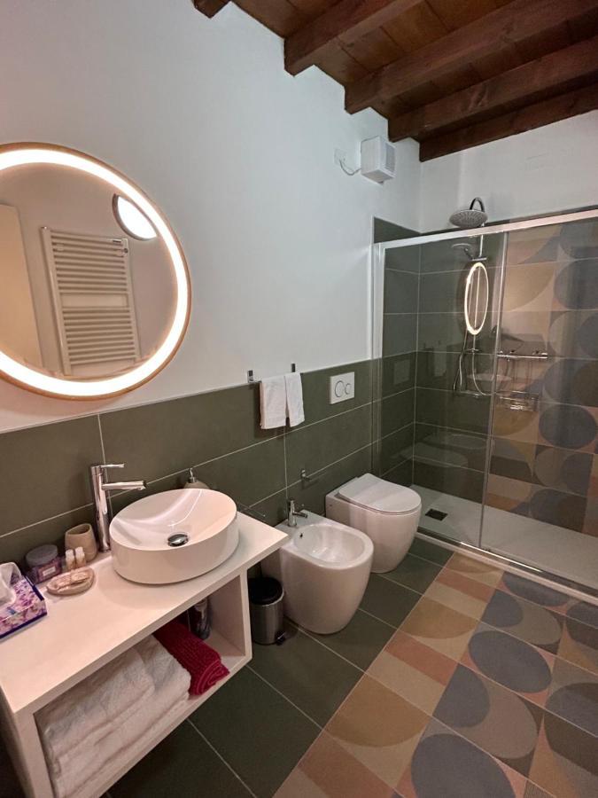 Chez Madame Hotel Ferrara Buitenkant foto